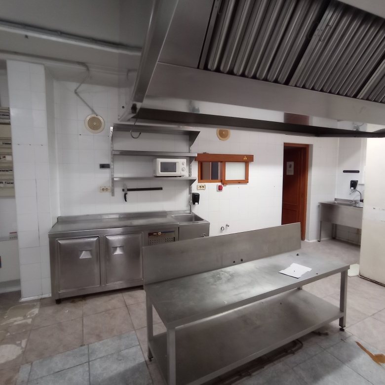 Restaurante en venta en Cala'n Bosch