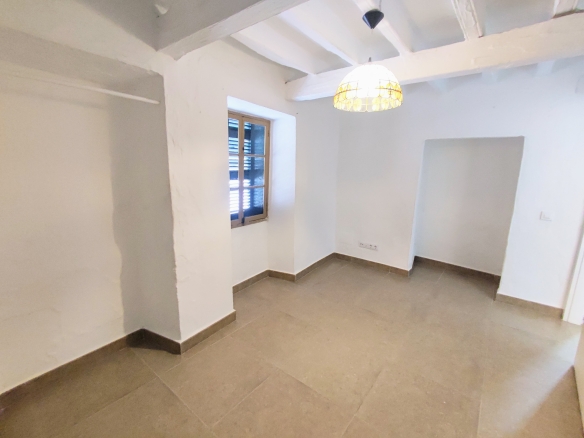 Casa reformada en el casco antiguo de Ciutadella