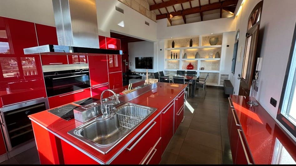 Chalet en venta en Cala Blanca