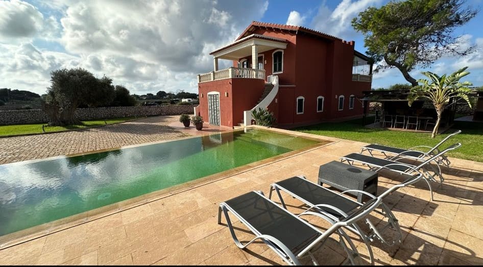 Chalet en venta en Cala Blanca