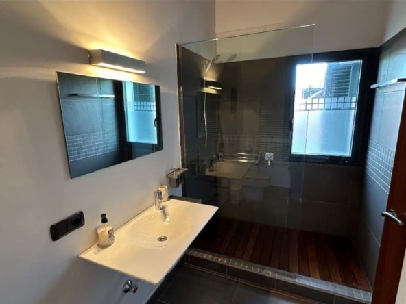 Chalet en venta en Cala Blanca