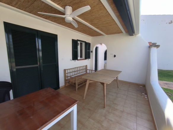 Apartamento reformado con estilo en planta baja