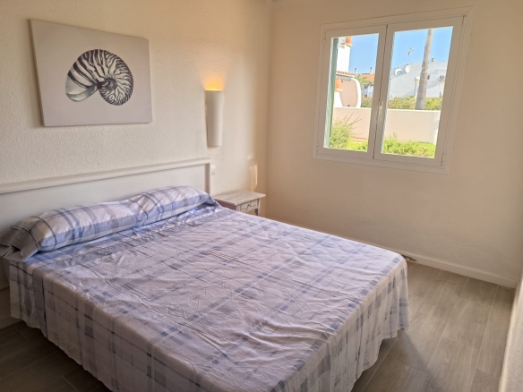 Apartamento reformado con estilo en planta baja