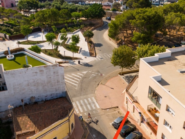 Terreno urbano edificable en esquina – Centro de Ciutadella