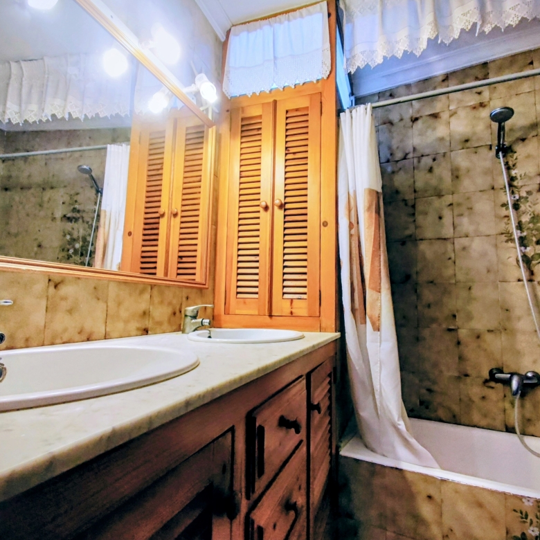 Piso en venta en el casco antiguo de Ciutadella, junto al Mercado