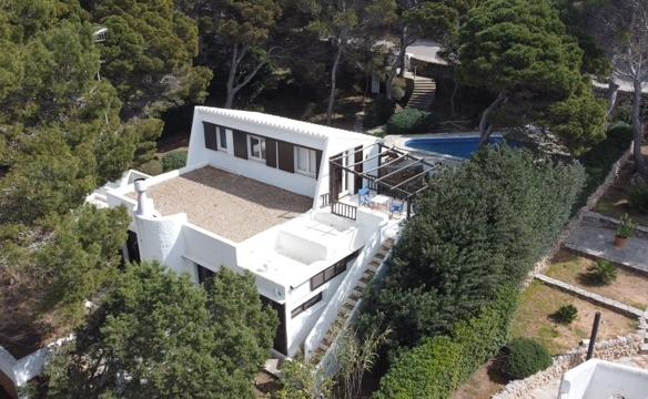 Chalet en venta en el bosque en Cala Morell, Menorca