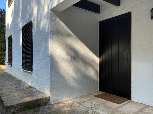 Chalet en venta en el bosque en Cala Morell, Menorca