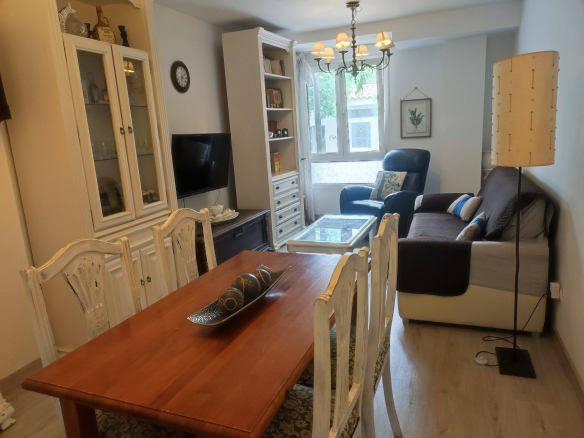 Piso en planta baja con piscina, parking y trastero en venta en Ciutadella
