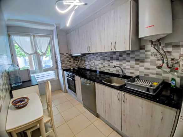 Piso en planta baja con piscina, parking y trastero en venta en Ciutadella