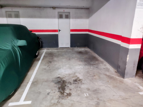 Piso en planta baja con piscina, parking y trastero en venta en Ciutadella