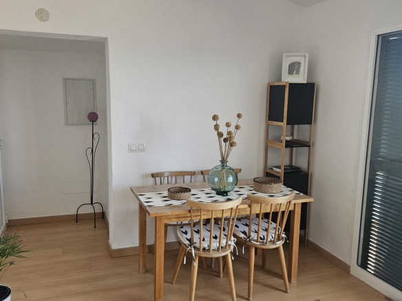 Apartamento con licencia turística y vistas al mar