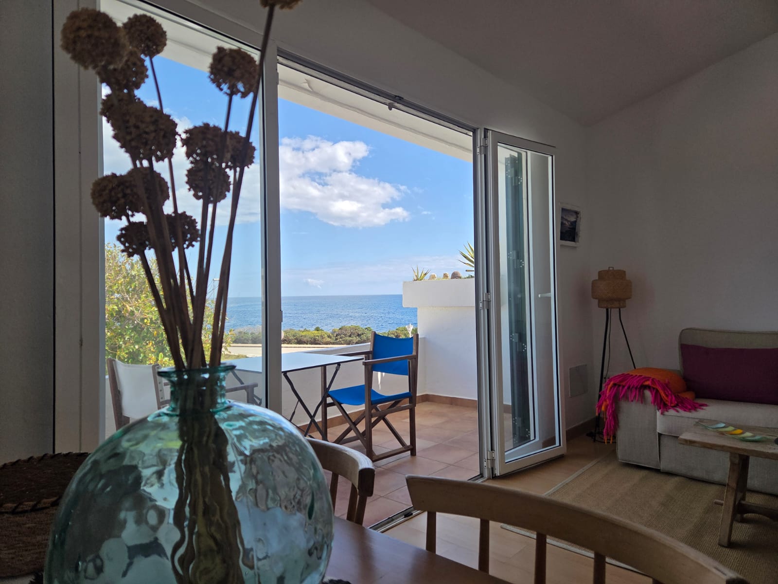 Apartamento con licencia turística y vistas al mar