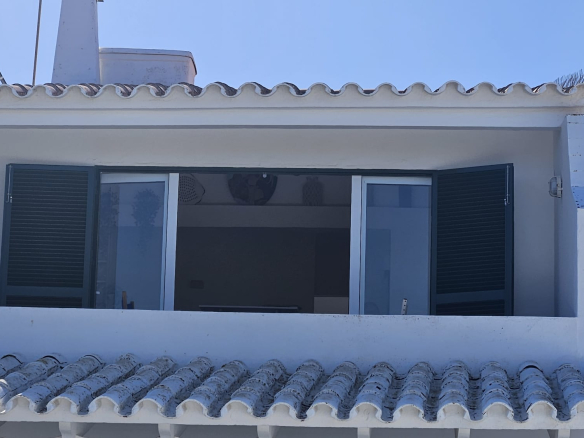 Apartamento con licencia turística y vistas al mar