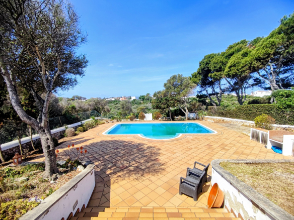 Chalet independiente en venta en Cala’n Blanes