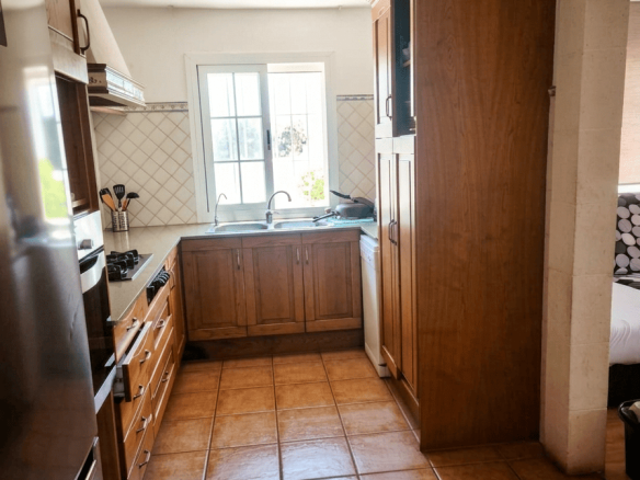 Chalet adosado cerca de la playa de Santandria, Ciutadella