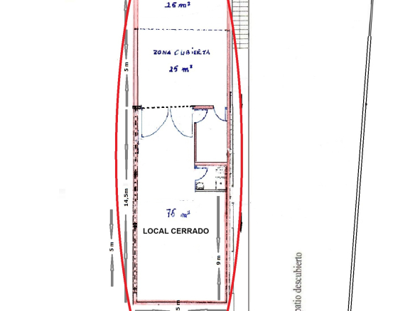 Local comercial en venta en primera línea en Ciutadella